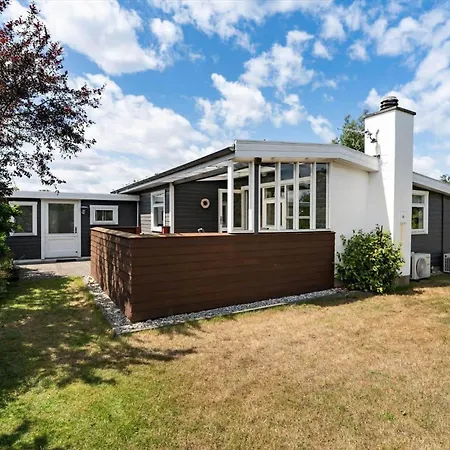 40180-juelsminde-strandparken-tvaervej-28